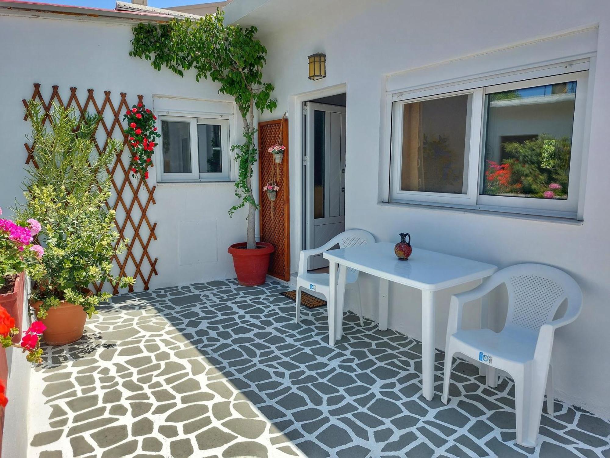 Eva'S House, Cozy Apartment In Traditional Village Pentamodi Exterior foto